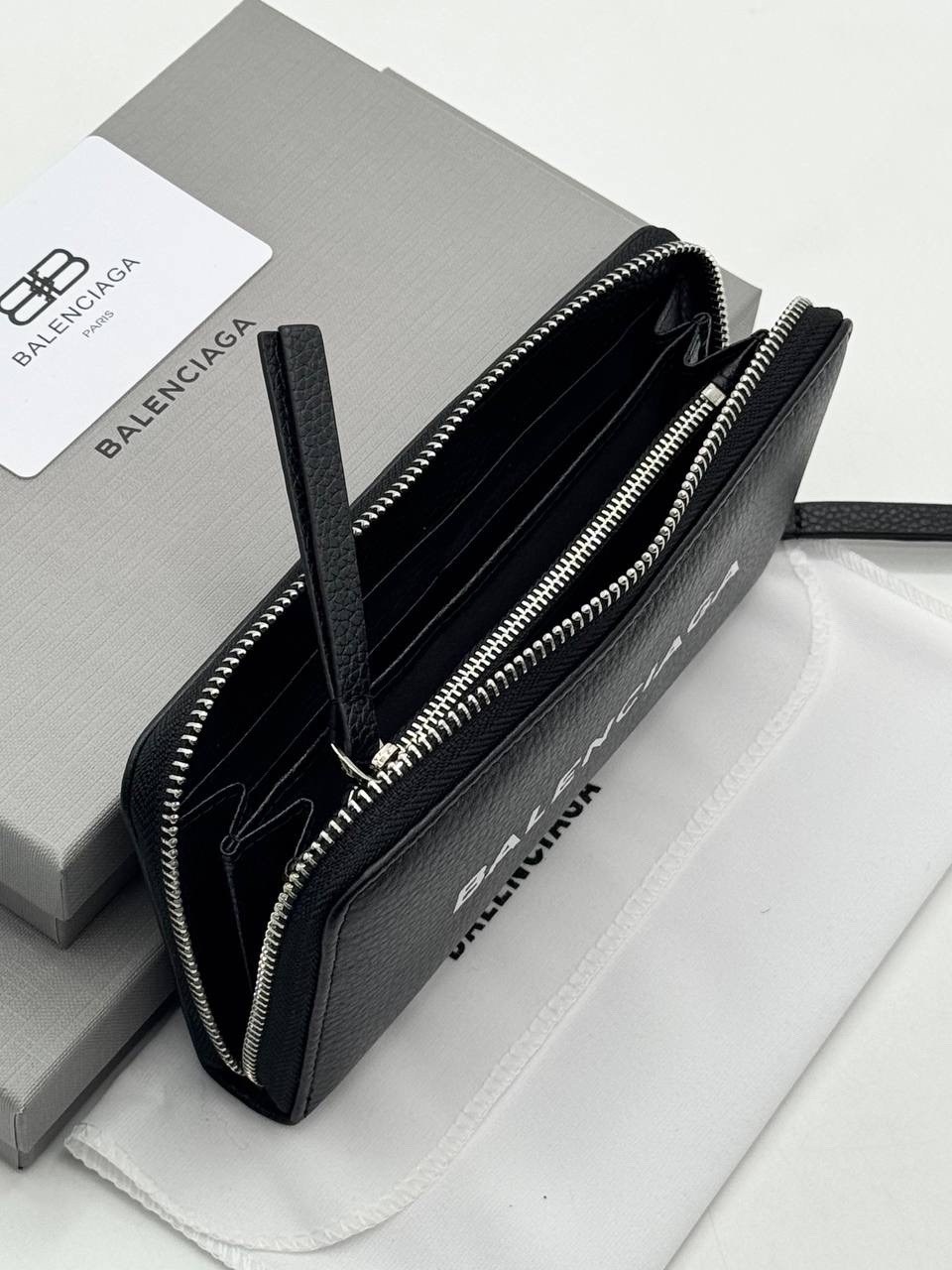 кошелек balenciaga,balenciaga balenciaga,кошелек баленсиага,бумажник balenciaga,кожаное портмоне balenciaga