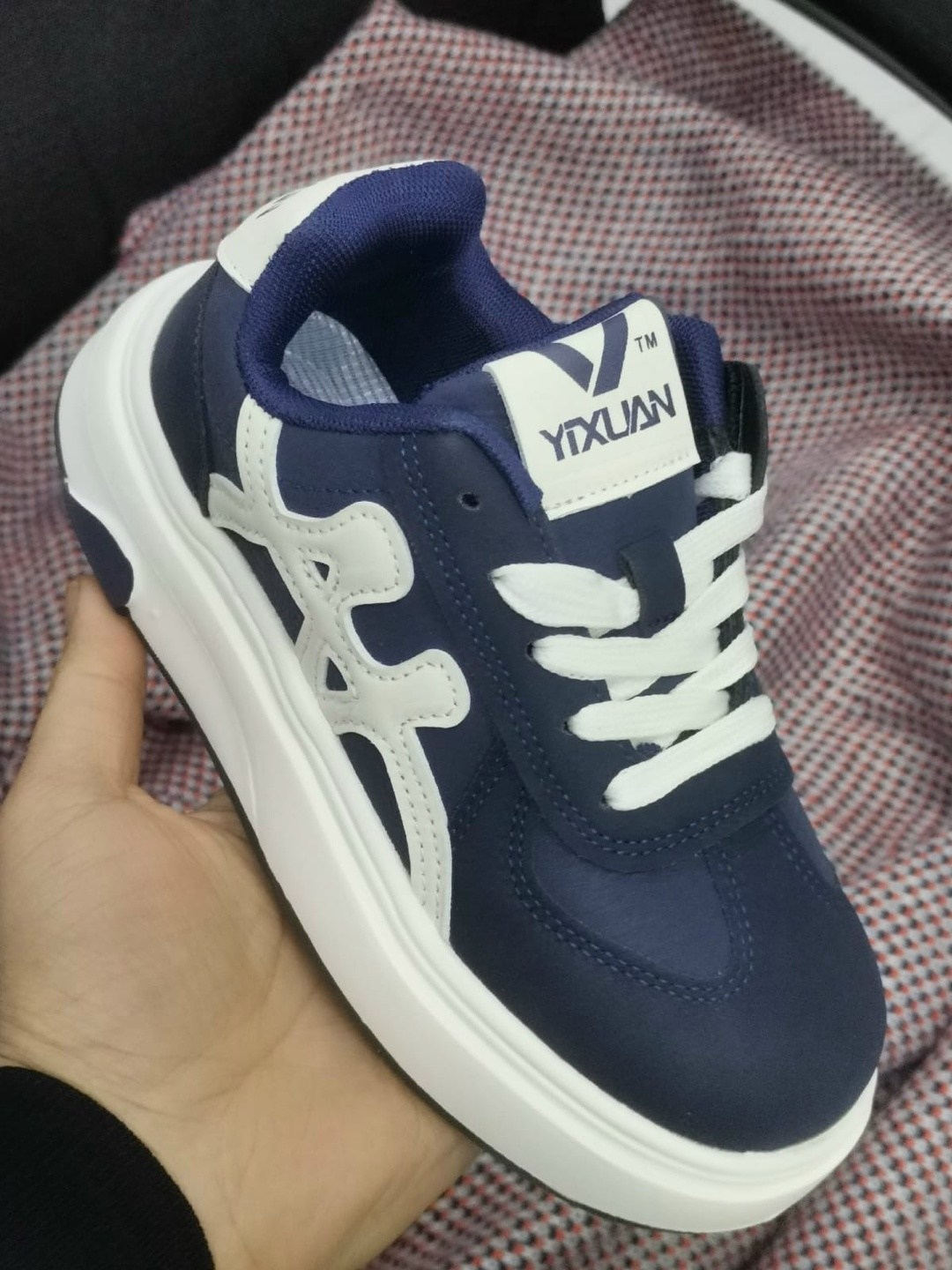 ,женские кроссовки,кроссовка,низкие кроссовки,спортивные кроссовки