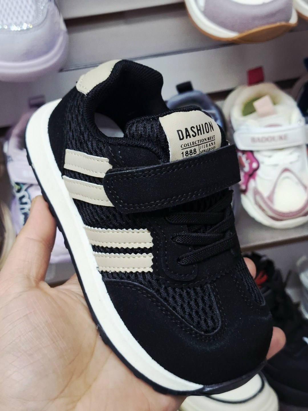 кроссовки,кроссовка детская,кроссовки для девочек,детские кроссовки,детская