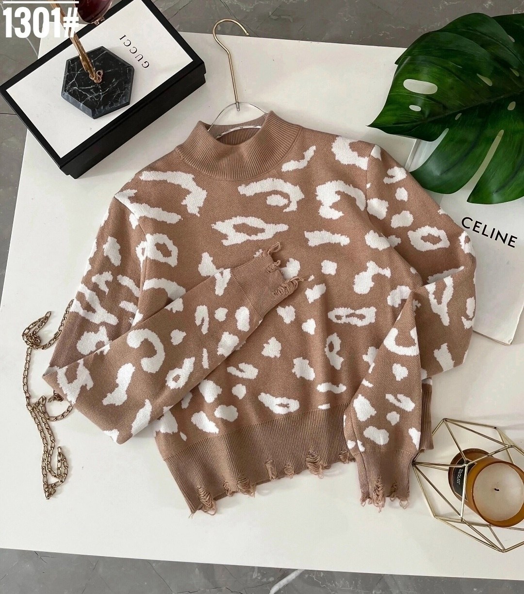 женский вязаный свитер с леопардовым принтом,свитер женский,свитер с принтом,свитер модный,свитер с леопардовым принтом