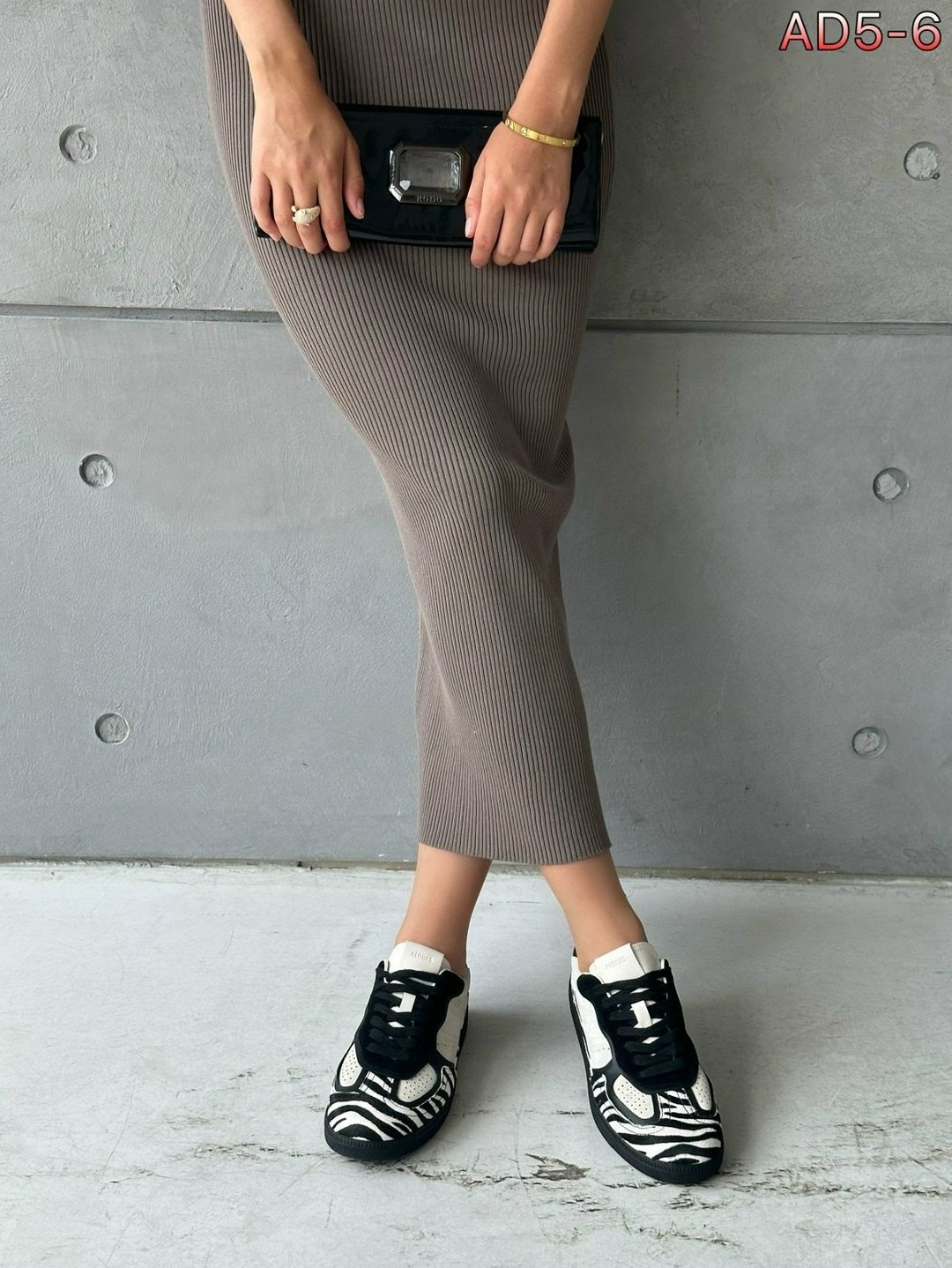 ,кроссовки alohas,кеды демисезонные,женская ,кроссовки повседневные