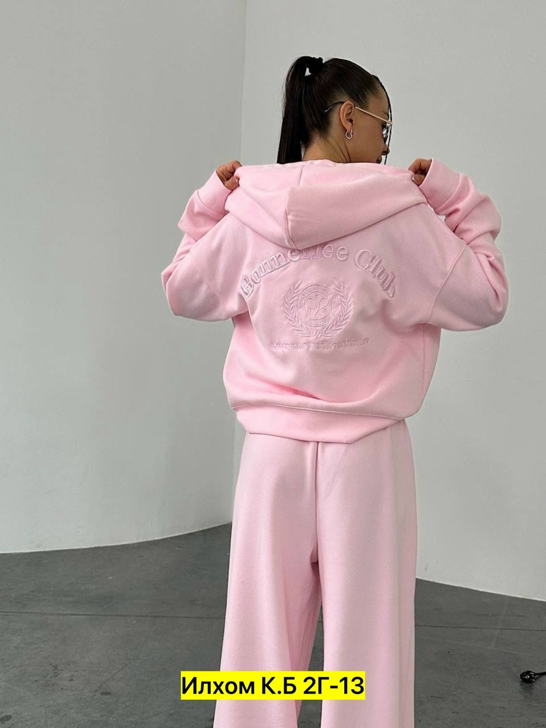 спортивные костюмы женские,cпортивный костюм женский на флисе,костюм женские спортивные костюмы,стильные костюмы,костюм со штанами