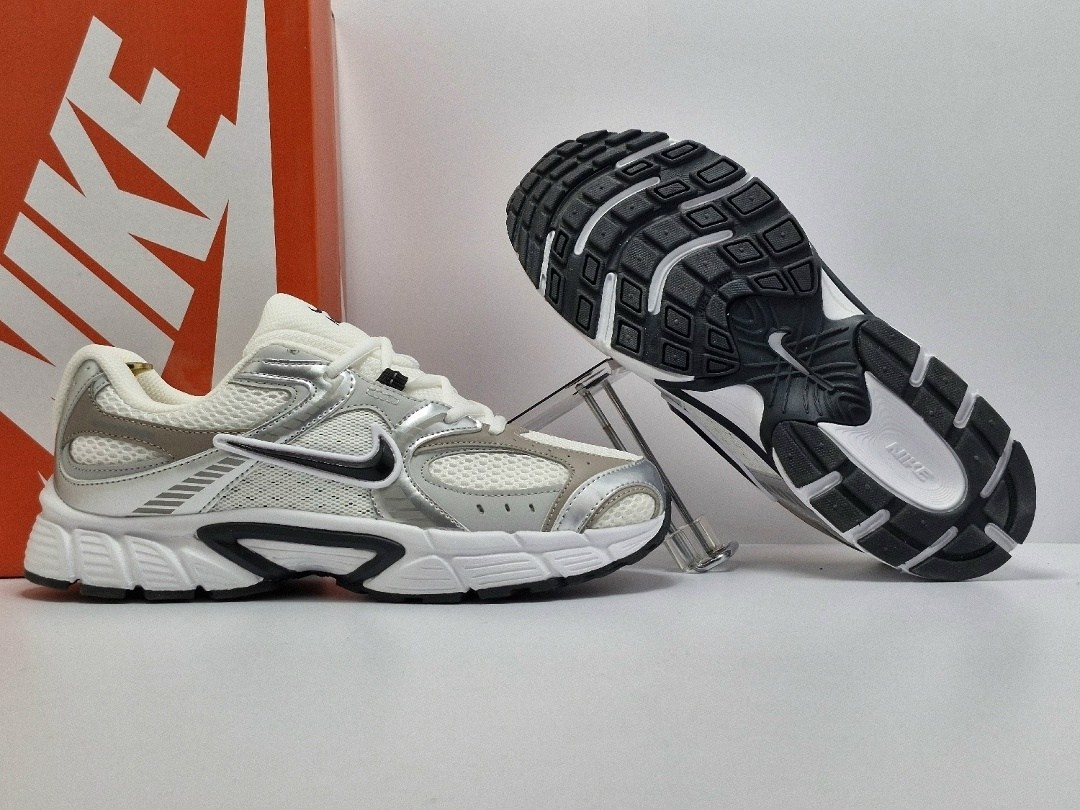 кроссовки nike,кроссовки nike v5 rnr white black silver,кроссовки,кроссовки v5 rnr nike,кроссовки v5 rnr nike white blue grey metallic