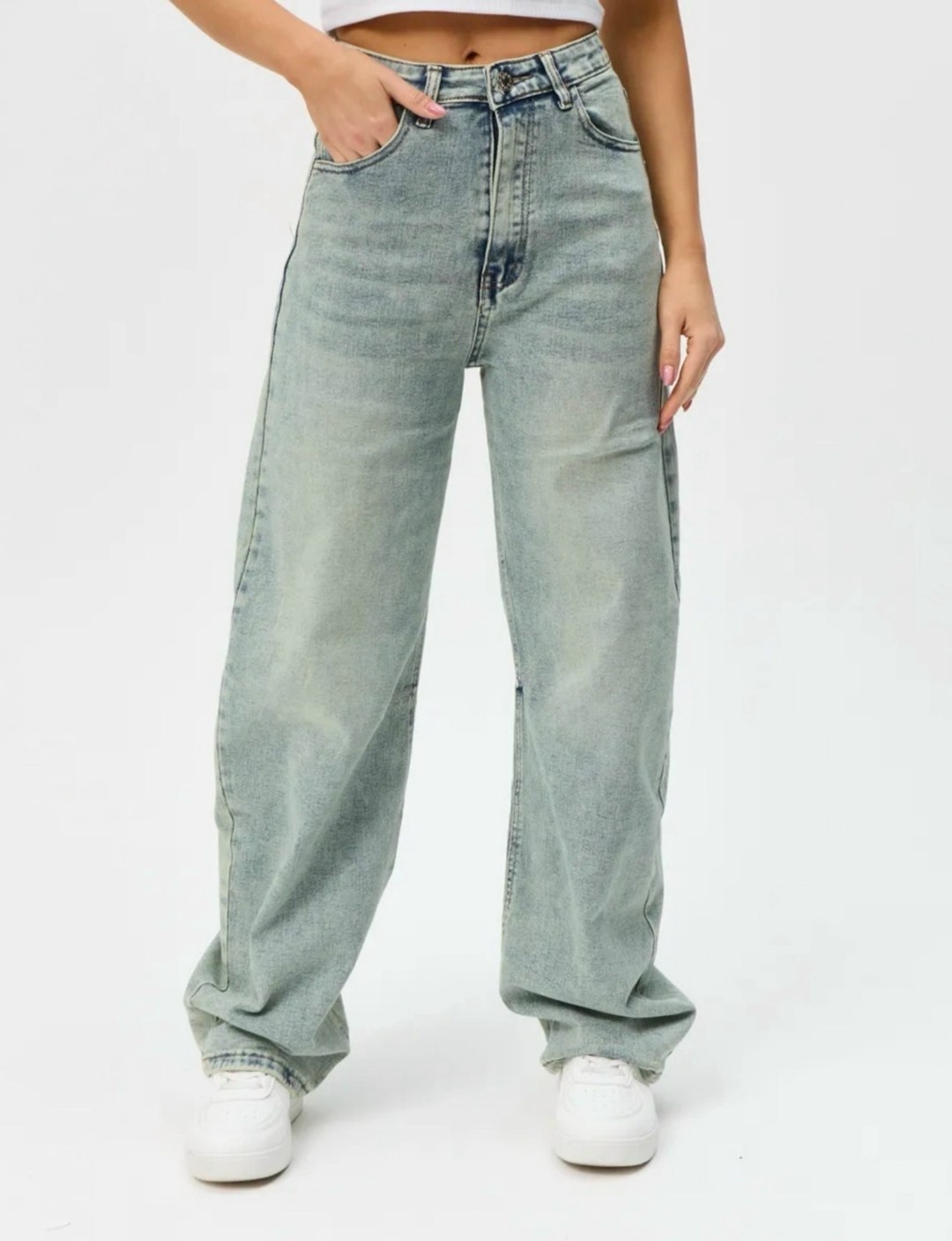 женские джинсы,джинсы широкие,джинсы,джинсы брюки,мешковатые широкие джинсы светло-голубого цвета levi's