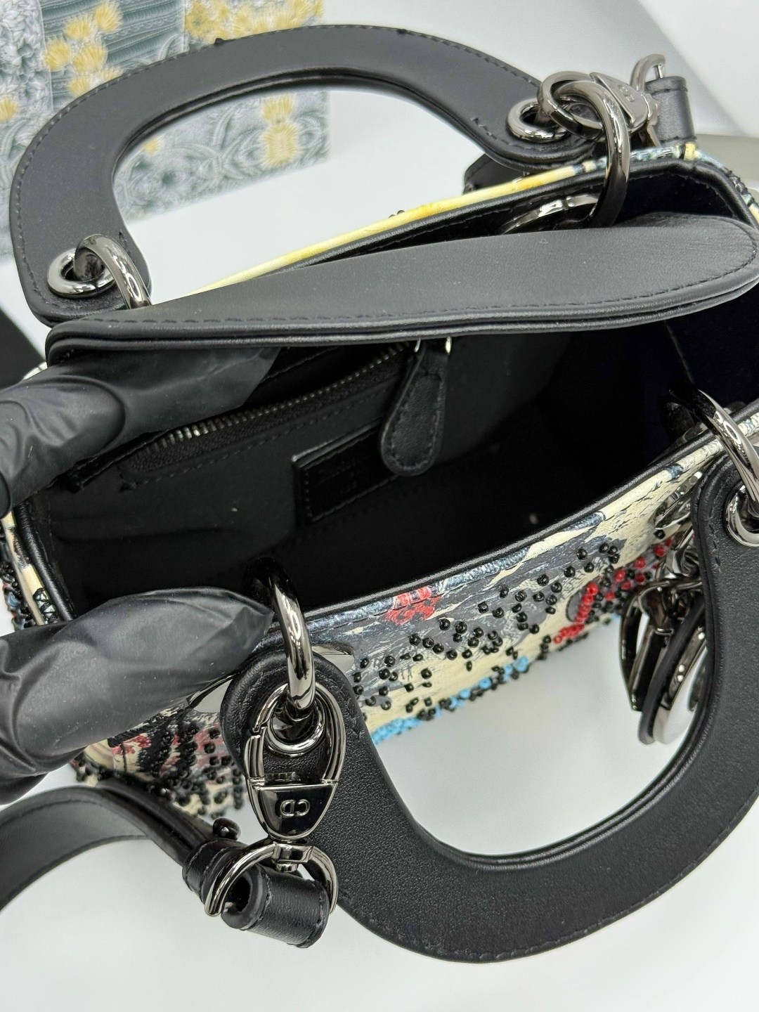 dior сумка,сумка диор,кристиан диор сумка,сумка lady dior,женская сумка dior