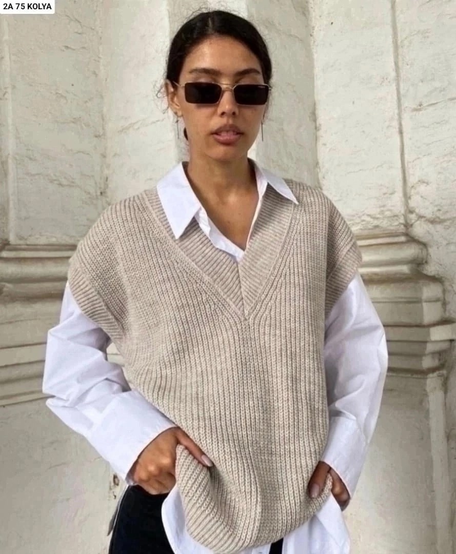 трикотажный жилет оверсайз,жилетка вязаная,жилет вязаный трикотажный безрукавка beige island,жилет вязаный трикотажный безрукавка в офис beige island,вязаный жилет