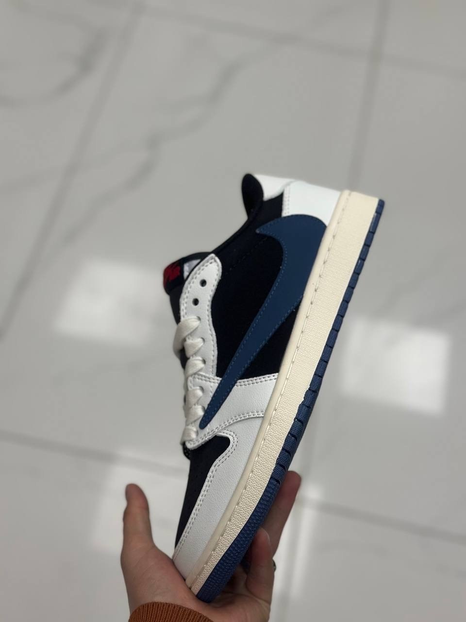 кроссовки nike air jordan 1 low,nike air jordan 1 low travis scott olive,кроссовки nike air jordan 1 low x travis scott,nike air jordan 1 low travis scott,air jordan 1 low travis scott