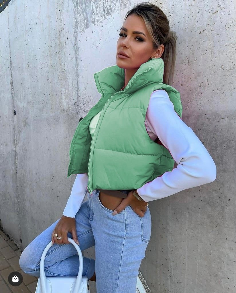 демисезонный жилет,жилет безрукавка,женская жилетка,жилетка на синтепоне,жилетка