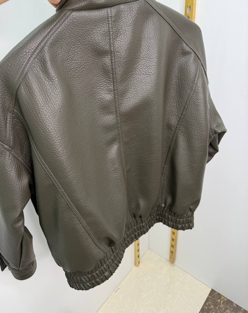 женская кожаная куртка,кожаная куртка,куртка женская,куртка из натуральная кожа,куртка кожаная короткая