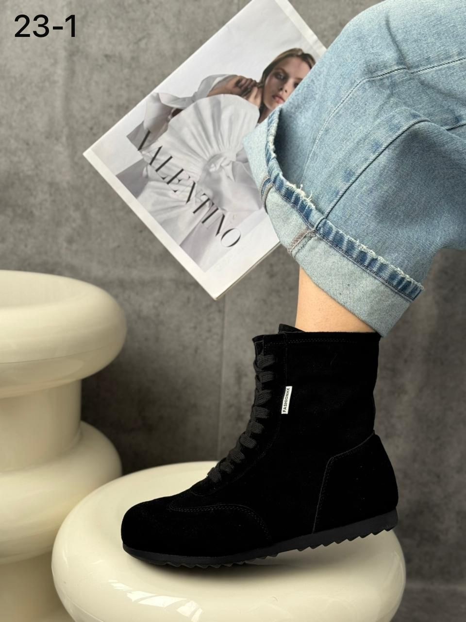 ,сникерсы адидас женские коричневые,женская ,зимние кроссовки adidas,замшевые кроссовки