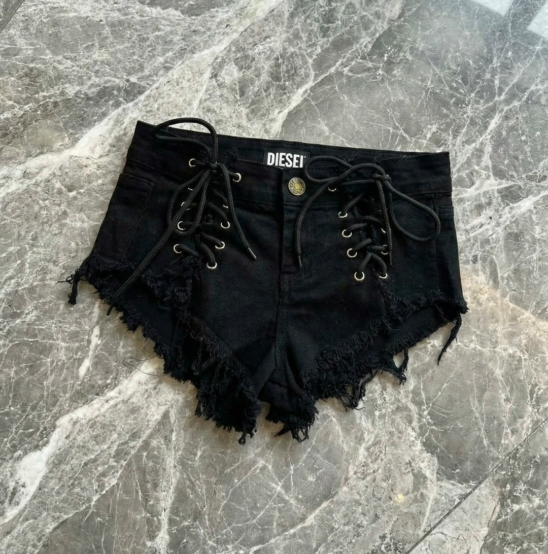 девушка,блондинка,blonde escort,блондинка в белом бикини,блондинк