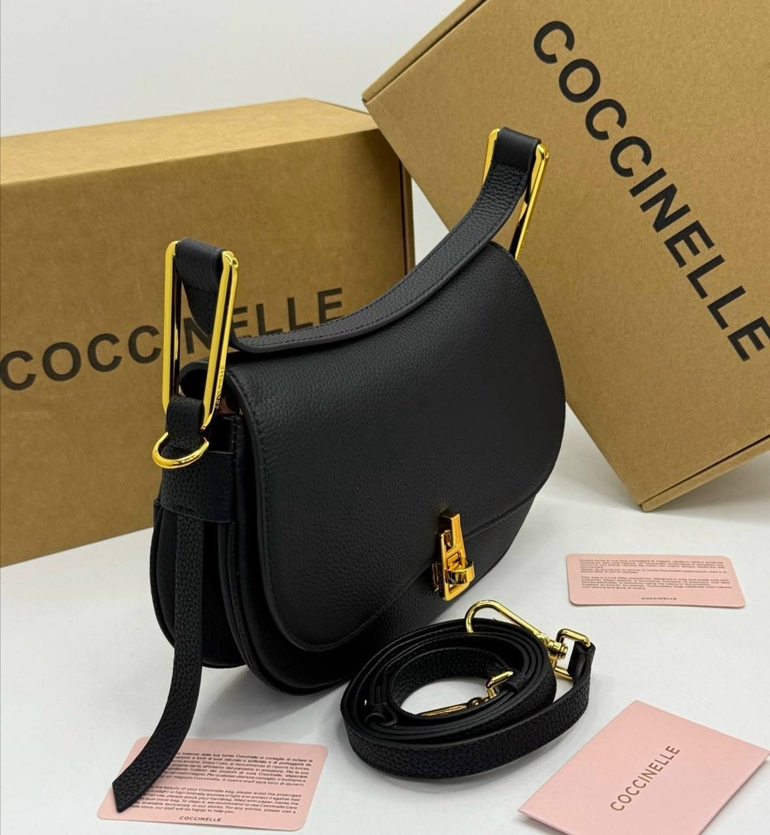 сумка coccinelle,сумка женская coccinelle,coccinelle сумка через плечо whisper черный,сумка через плечо coccinelle whisper 5501 цвет nero,сумка женская coccinelle через плечо