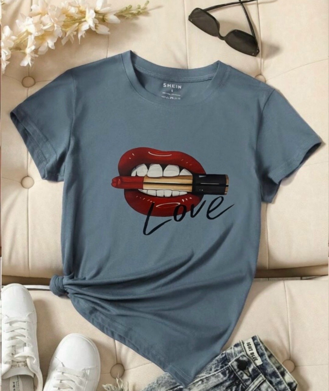 футболки женская,футболки женские модные,футболки на лето,футболки женские с принтом,футболка с принтом губы