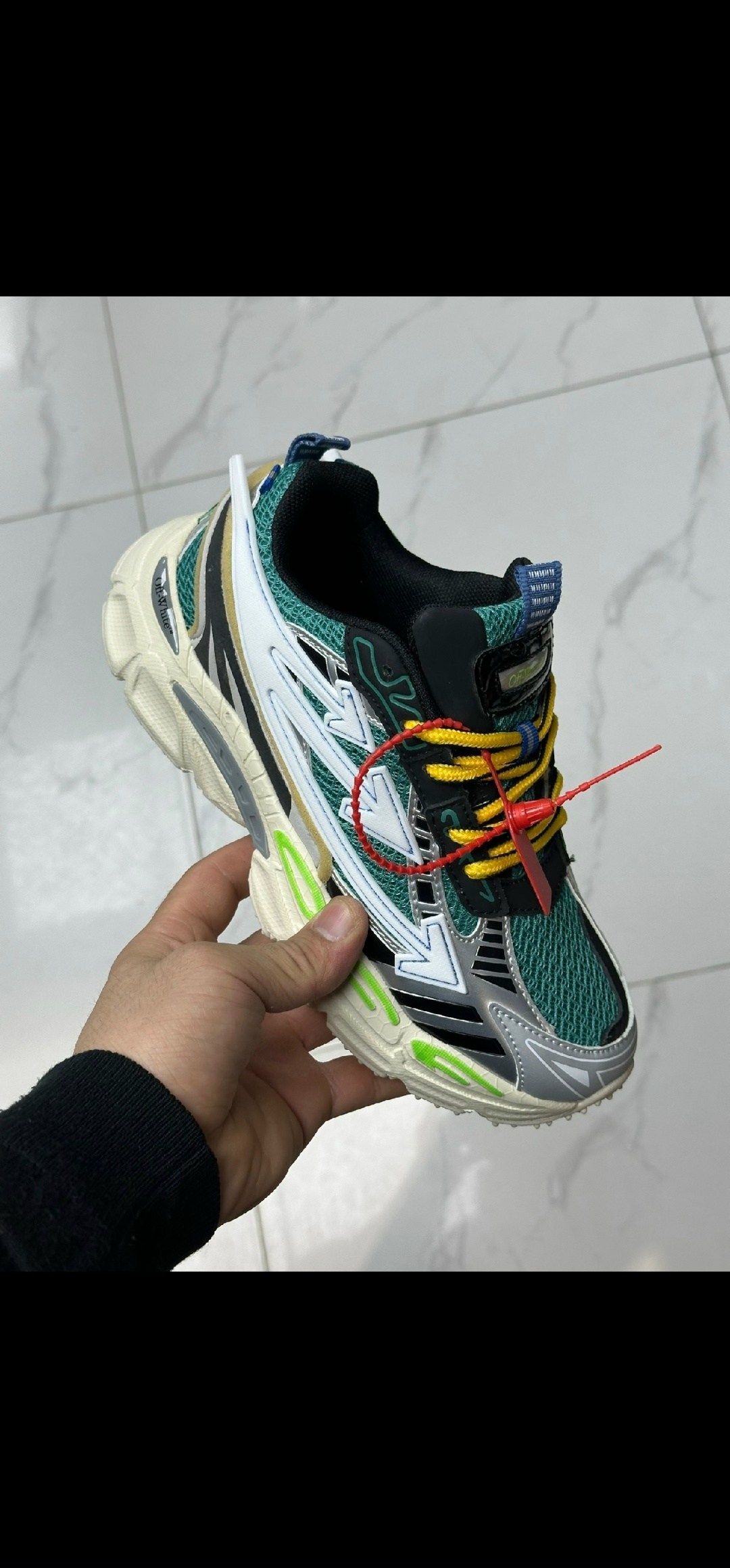 кроссовки,модные кроссовки,женские кроссовки,,мужские кроссовки