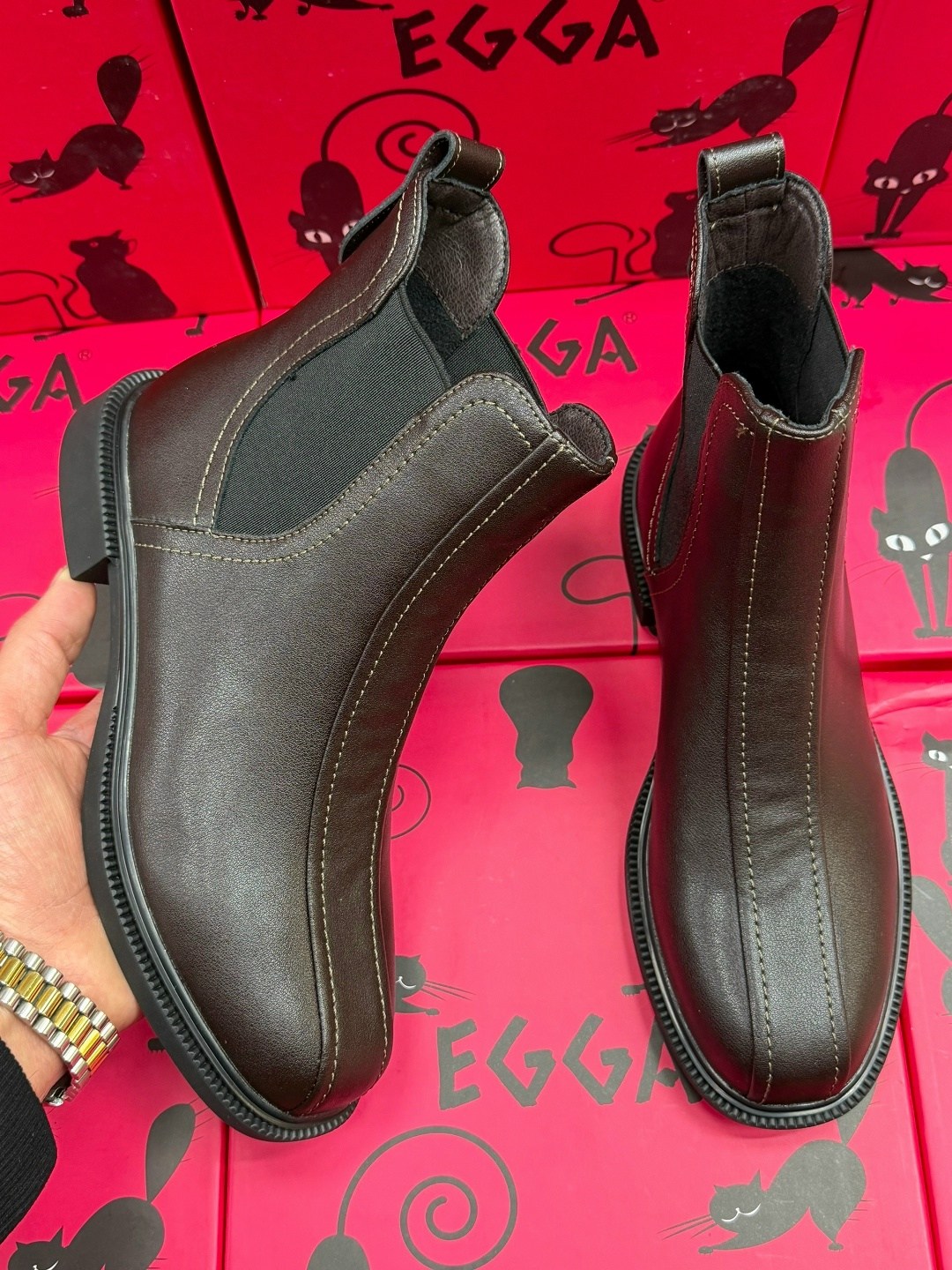 замшевые ботинки челси boss calev коричневый,,ботинки челси,ботинки челси экко мужские,ботинки челси мужские