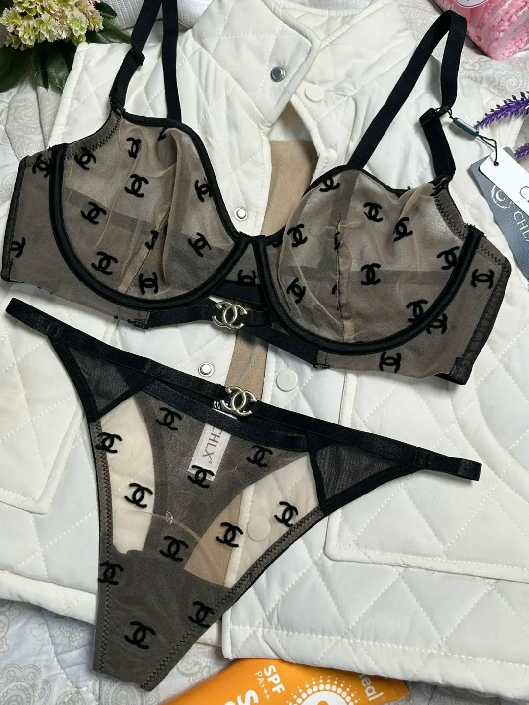 комплект женского нижнего белья,нижнего белья комплект,нижне бельё женское,нижнее белье женское shanel комплект,комплект сексуального нижнего белья