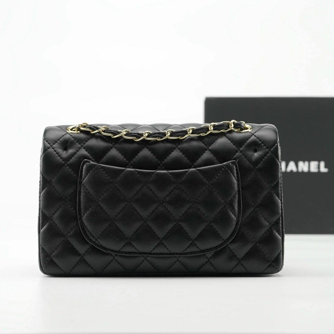 сумка chanel,сумка женская chanel,сумка шанель,chanel classic flap bag,шанель сумка оригинал
