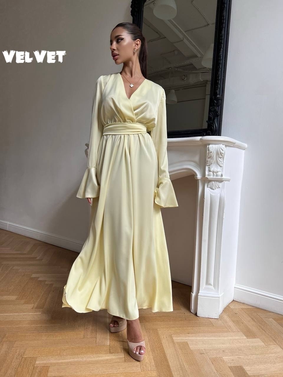 длинное платье с рукавами,атласные платья,длинное платье,платье,шелковое платье в пол