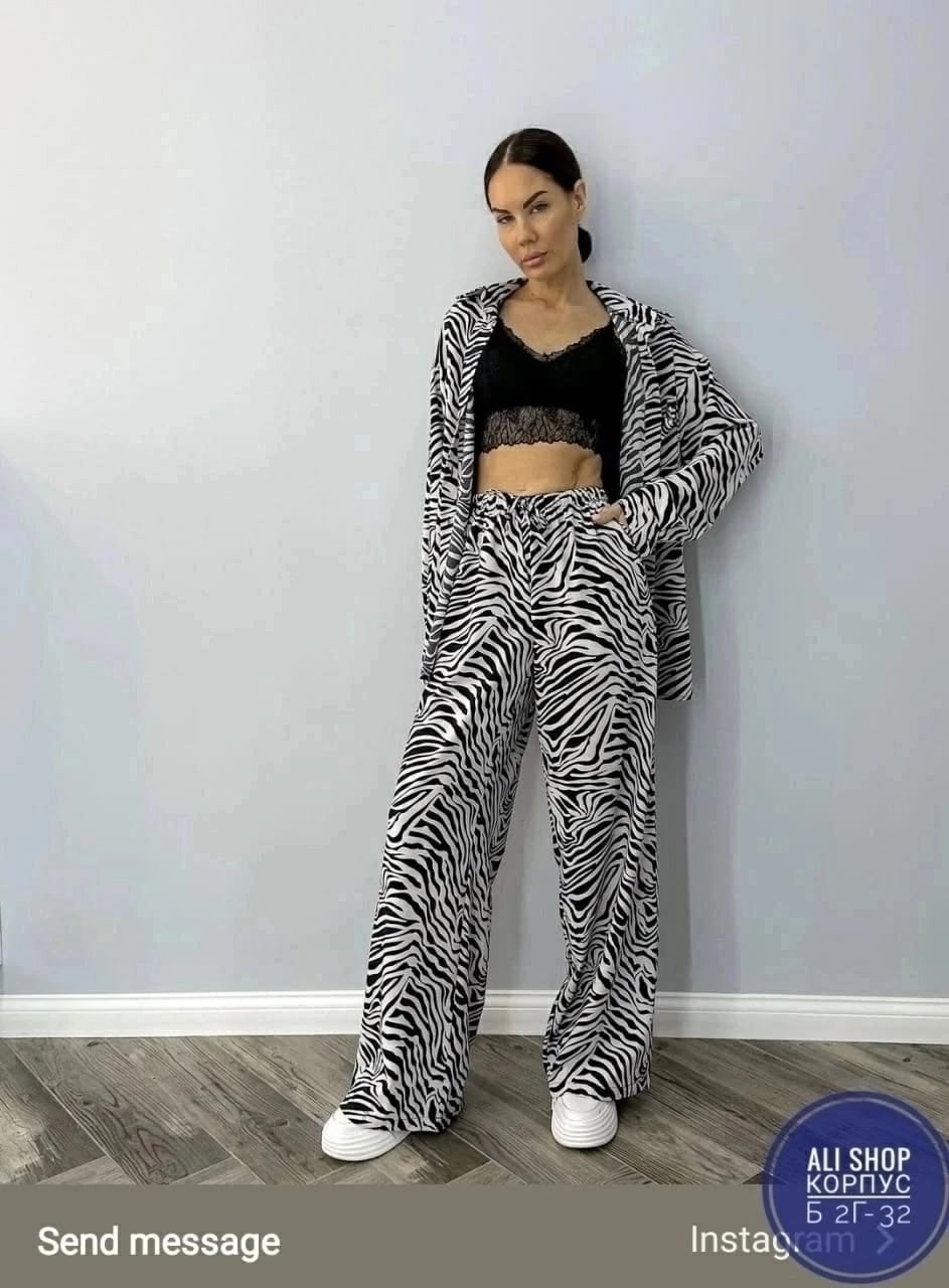 костюм брючный в пижамном стиле,костюм женский в пижамном стиле,костюм в пижамном стиле,женские костюмы брючные,модные костюмы