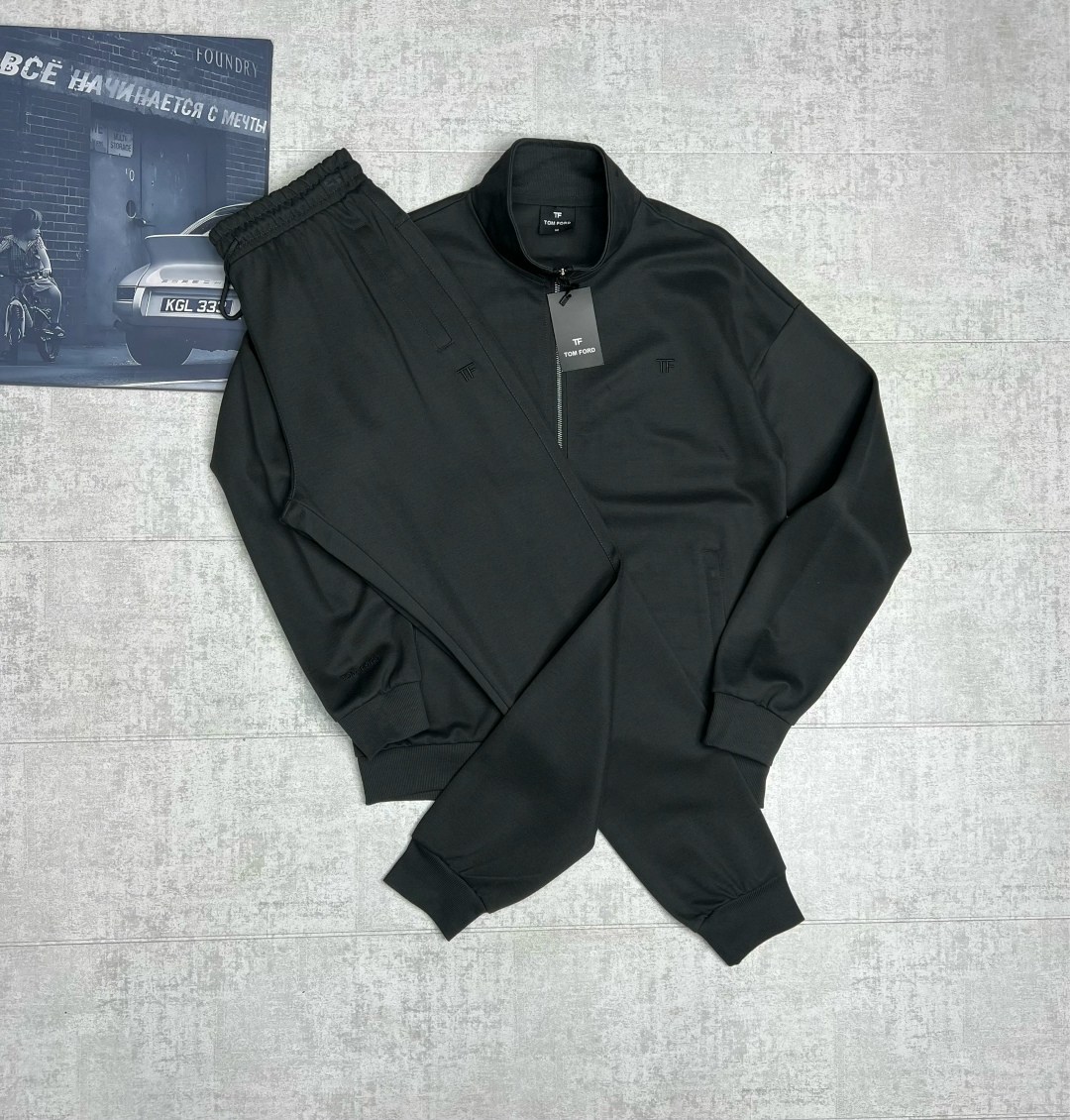 спортивный костюм brunello cucinelli,спортивный костюм armani,спортивный костюм zegna sport,спортивный костюм zegna,спортивный костюм для мужчин