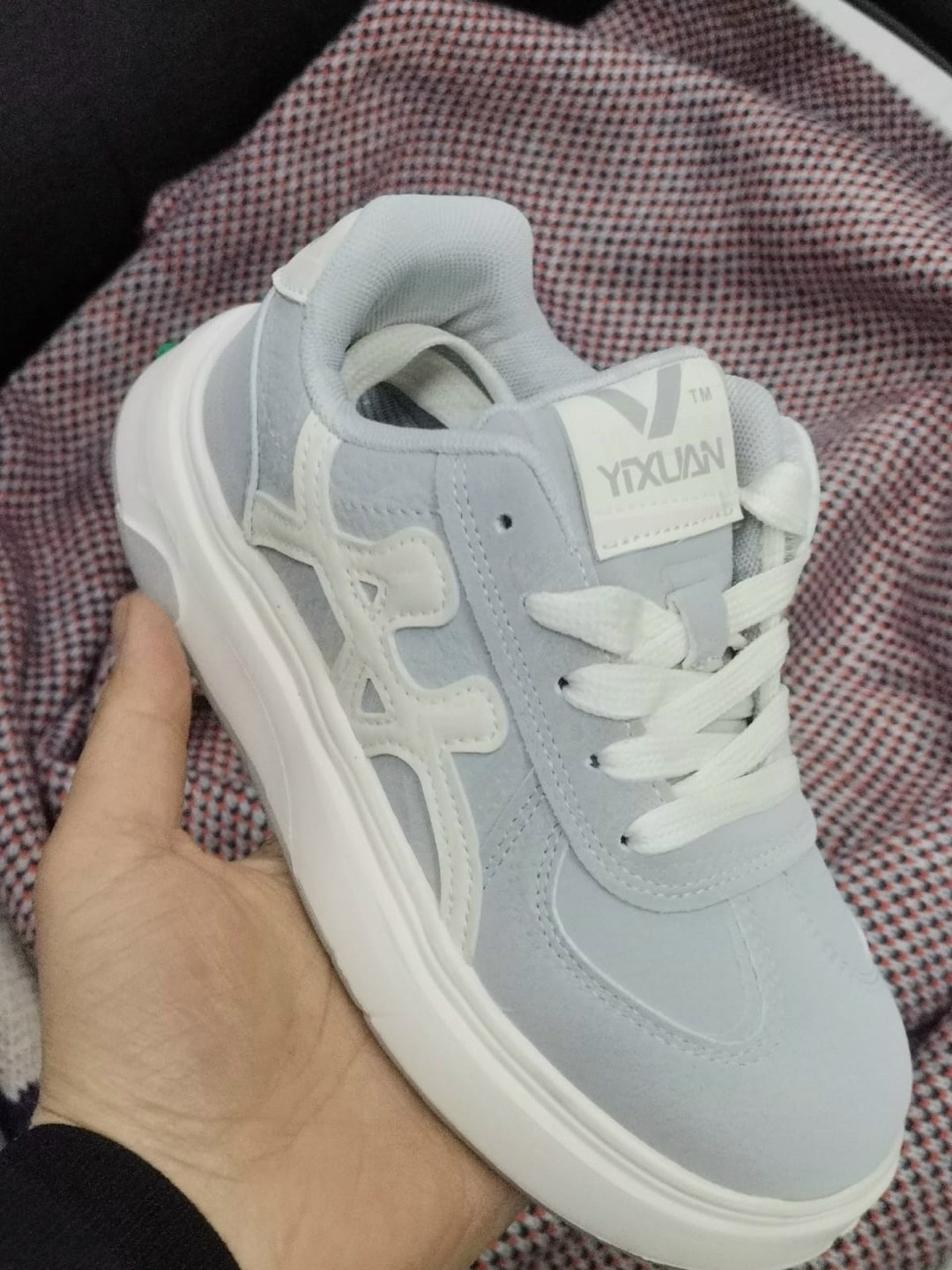 ,женские кроссовки,кроссовка,низкие кроссовки,спортивные кроссовки