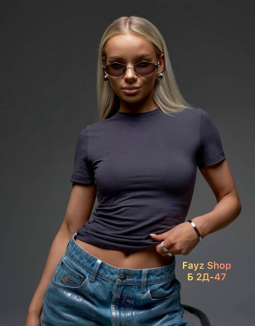 футболки женская,футболка с коротким рукавом,джинсы брюки,женские широкие джинсы