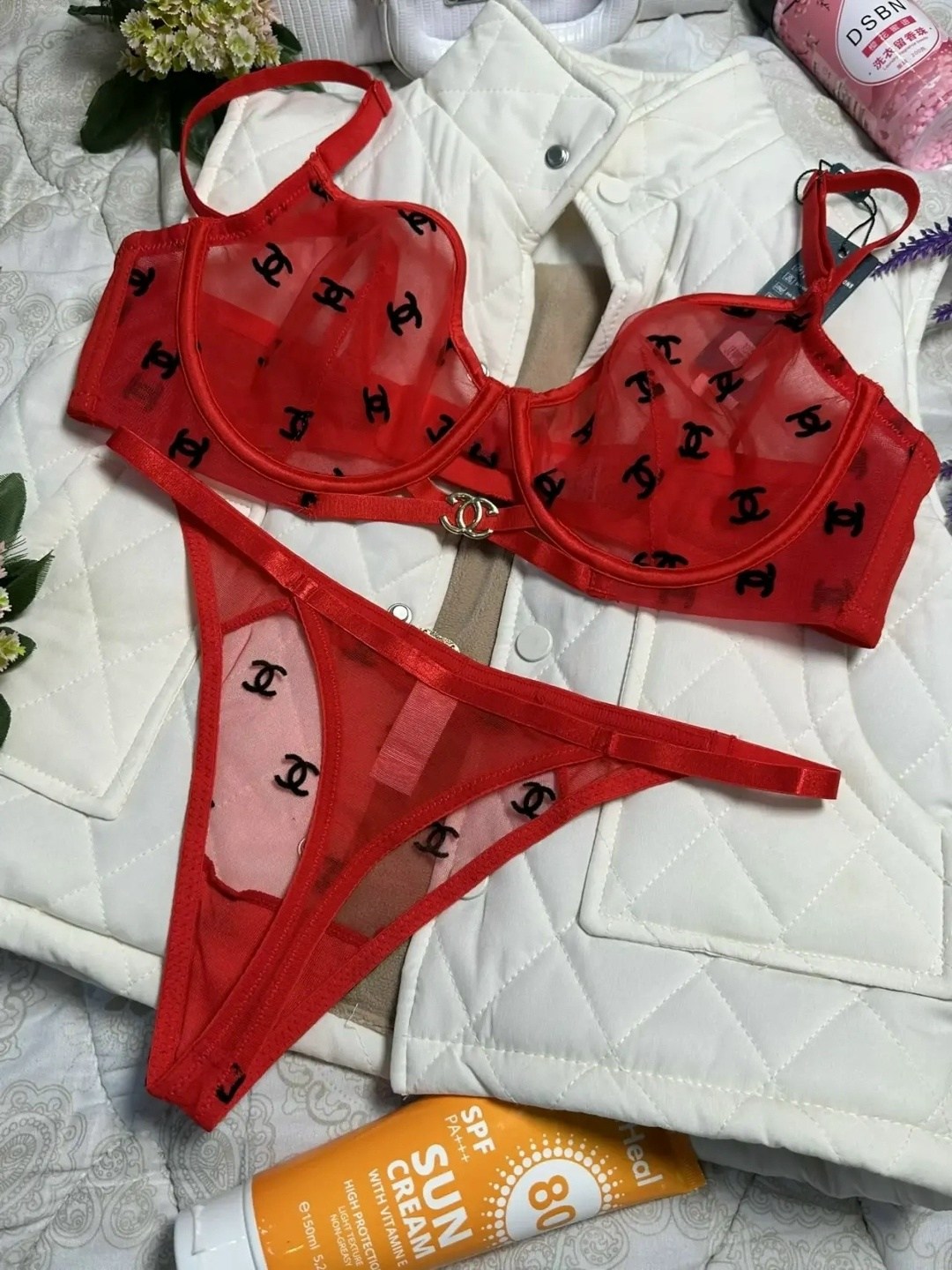 комплект женского нижнего белья,нижнего белья комплект,нижне бельё женское,нижнее белье женское shanel комплект,комплект сексуального нижнего белья