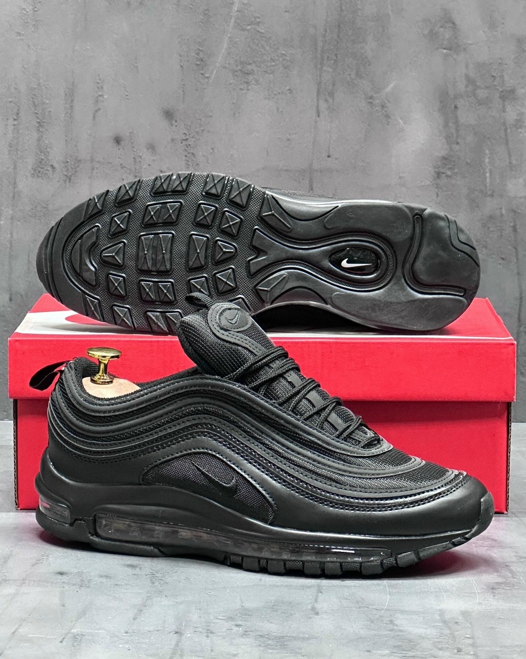 кроссовки nike air max 97,кроссовки nike air max 97 black,nike air max 97 black,nike air max 97 triple black,nike air max 97
