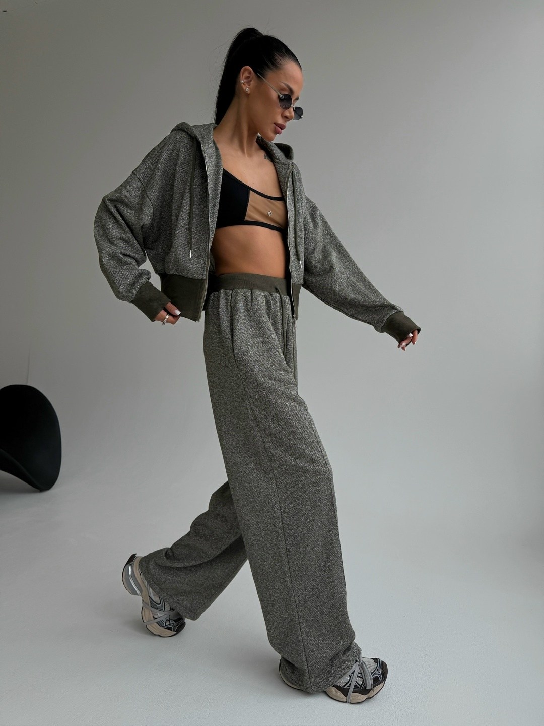 костюм женский,брючный костюм,бежевый костюм,спортивный костюм