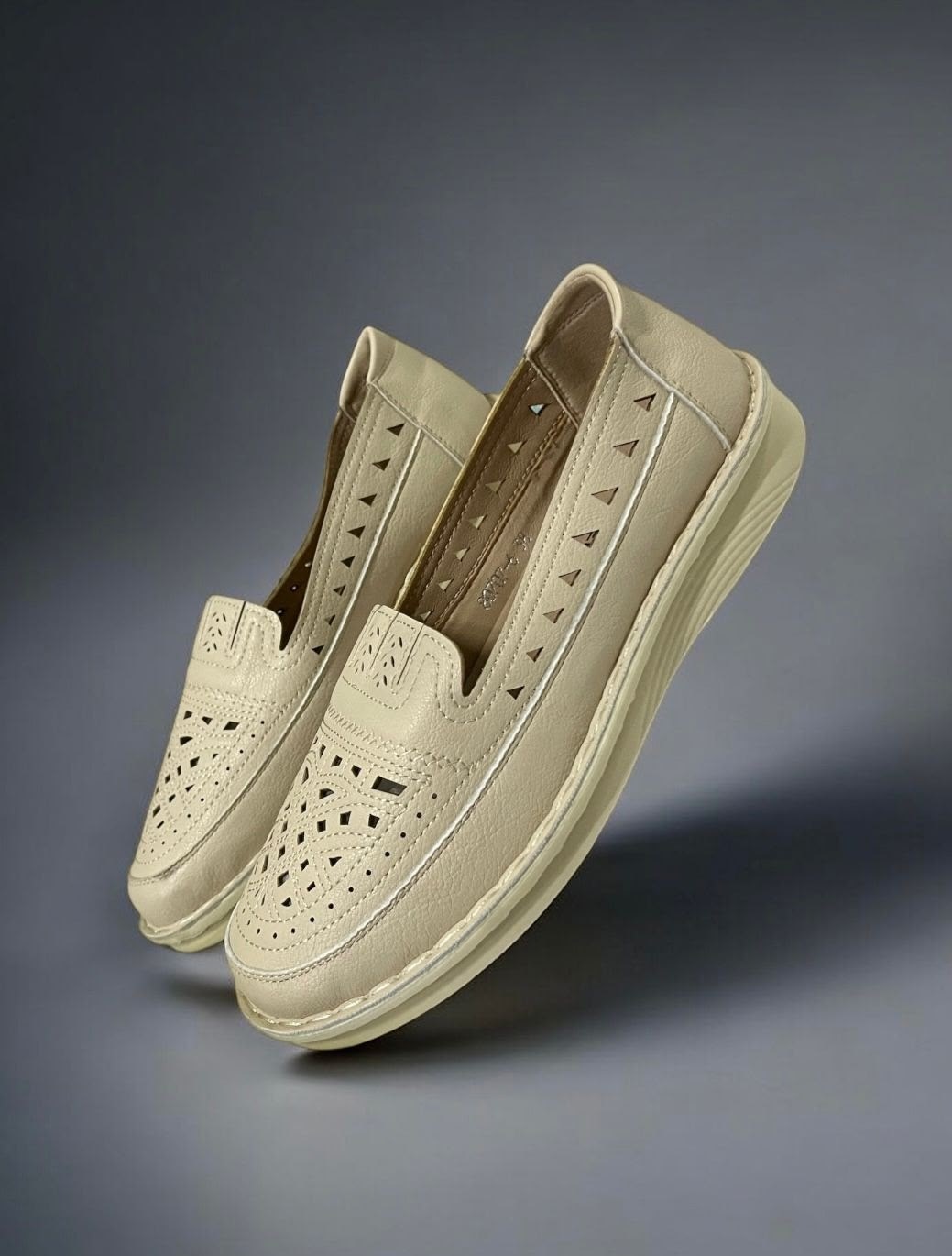 ,мокасины женские,туфли летние женские,женская ,мокасины с перфорацией