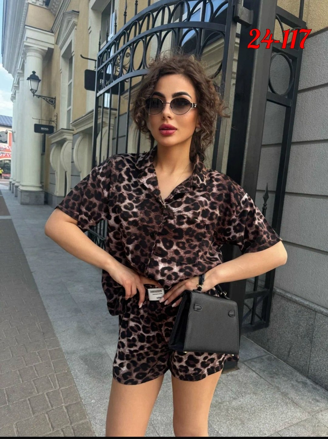 костюм женский леопард,леопардовые костюмы,костюм женский,женский костюм леопардовый,женский костюм с шортами