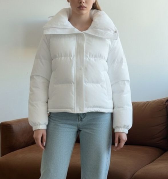 розовая куртка,guess puffer shine jacket,куртка розовая короткая женская,объемная розовая куртка,куртка