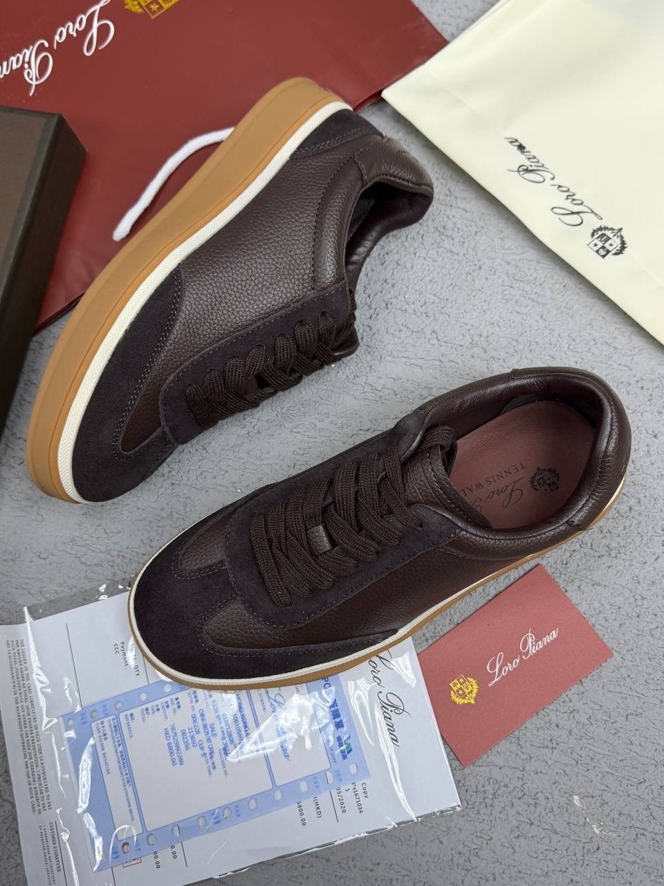 ,кроссовки loro piana,замшевые кроссовки,женские кроссовки из замши loro piana черные,кеды loro piana