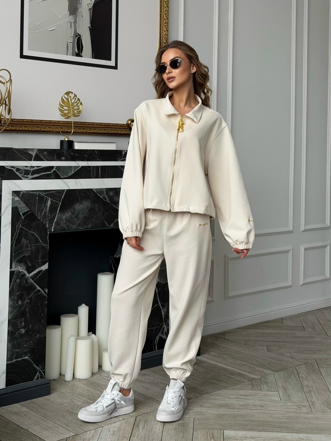 костюм спортивный,стильный костюм,костюм спортивный женский,костюм молочный,повседневный костюм
