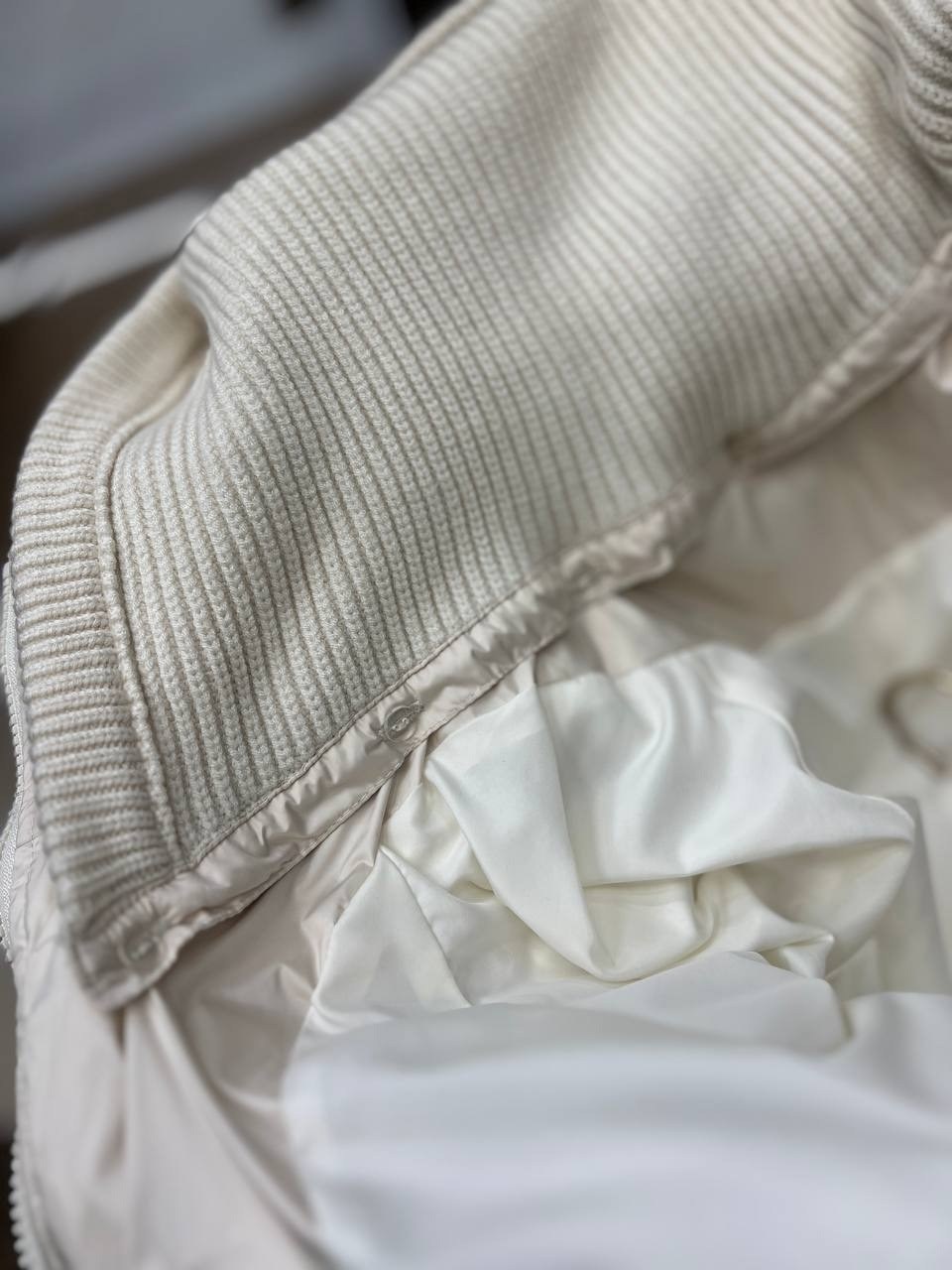 стильные пуховики,женский пуховик 90% на белом утином пуху,пуховик женский,пуховик,женская зимняя куртка-пуховик с капюшоном