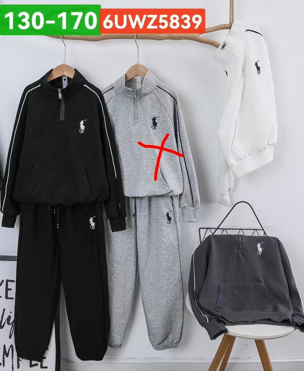 костюм на флисе,костюм спортивный,спортивный костюм женский на флисе,флисовые костюмы,женский костюм на флисе