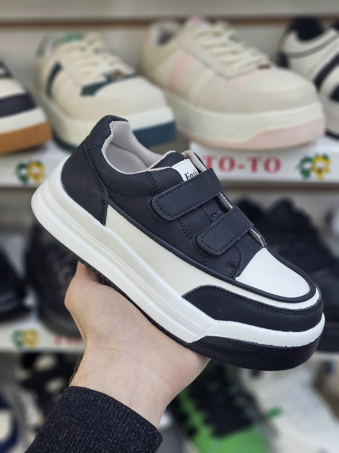 ,женские кроссовки,кроссовка,спортивная ,повседневные кроссовки