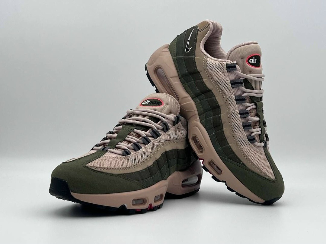 кроссовки nike air max 95,nike air max 95,nike air max 95 sneakerboot,nike air max 95 premium,nike air max 95 essential