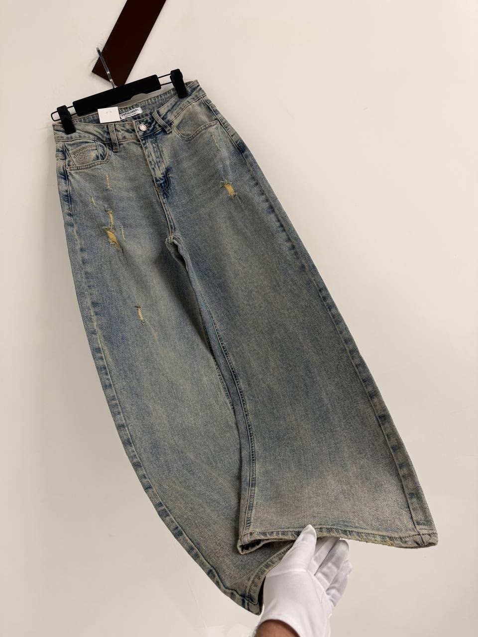 женские джинсы,широкие джинсы,женские джинсы широкие,джинсы balenciaga,джинсы прямые