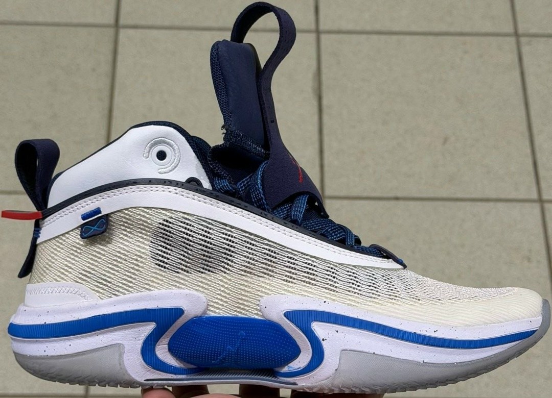 кроссовки nike lebron 19,nike lebron 19 space jam,баскетбольные кроссовки,кроссовки lebron,баскетбольная