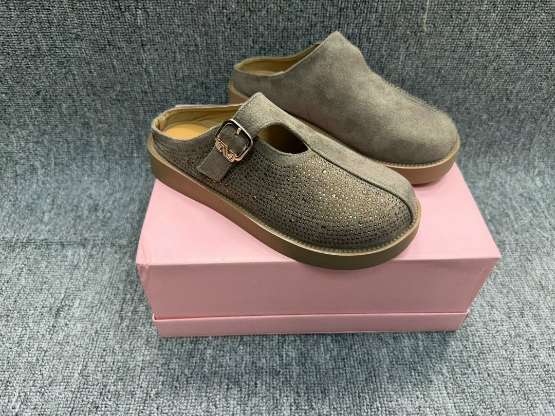 ,шлепанцы женские,шлепанцы на плоской подошве,модные шлепанцы, женская