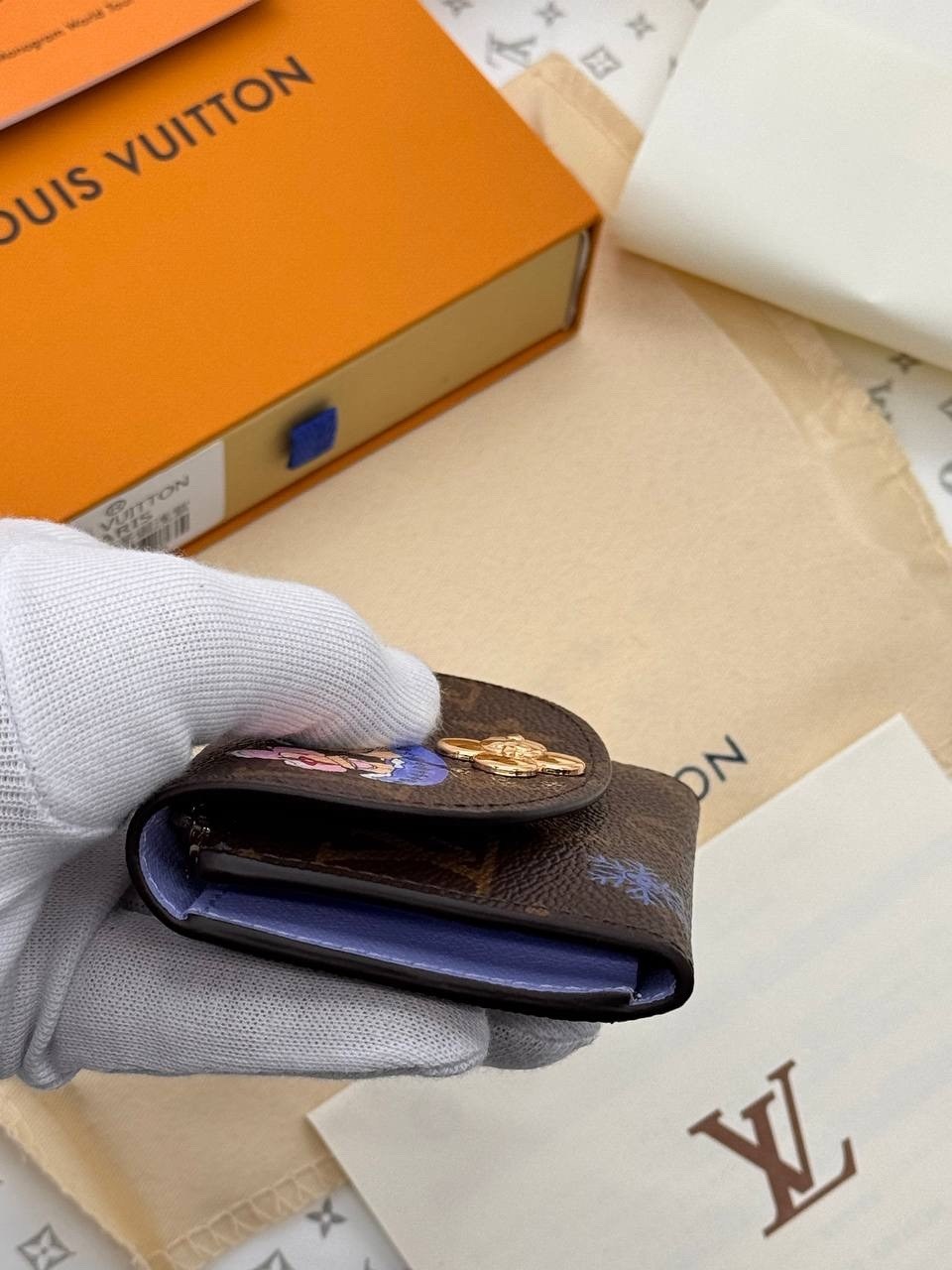 обложка на паспорт louis vuitton,кошелек louis vuitton,кошелек женский луи виттон,картхолдер louis vuitton,кошелек луи виттон