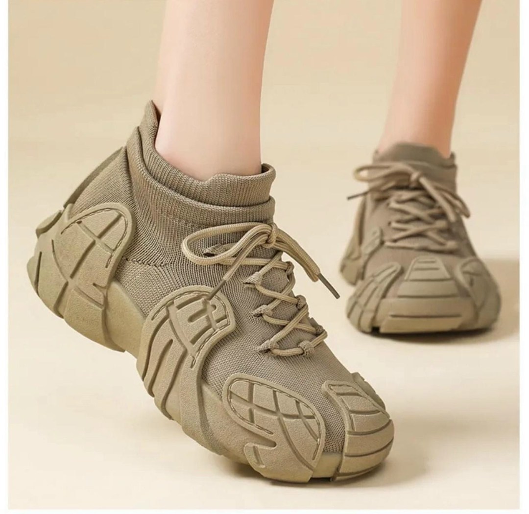 ,женские кроссовки,повседневные кроссовки,модные кроссовки,женская