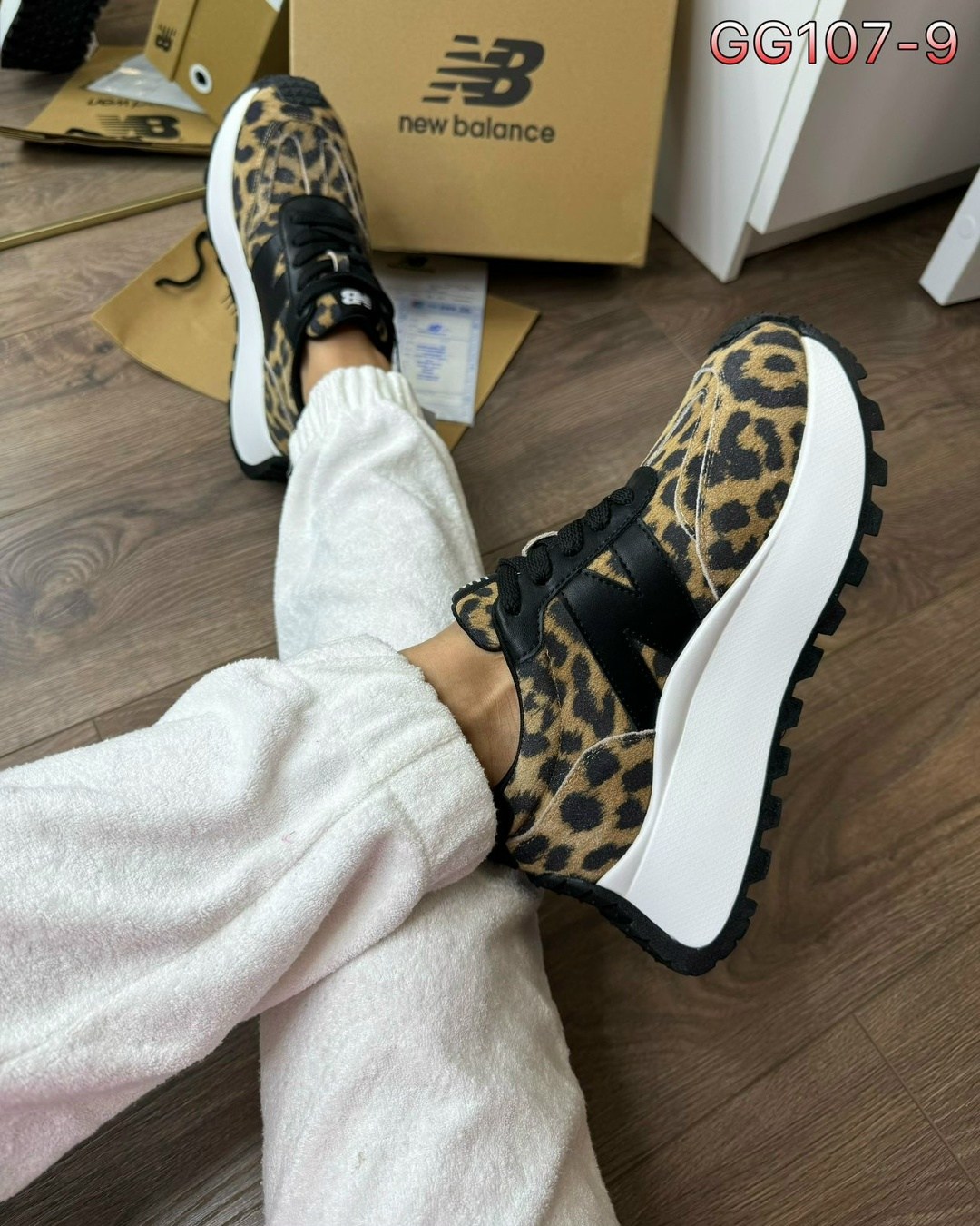 кроссовки леопард,женские кроссовки леопардовые,кроссовки женскиe,кроссовки леопардовые alessandra maddoni,леопардовые кроссовки