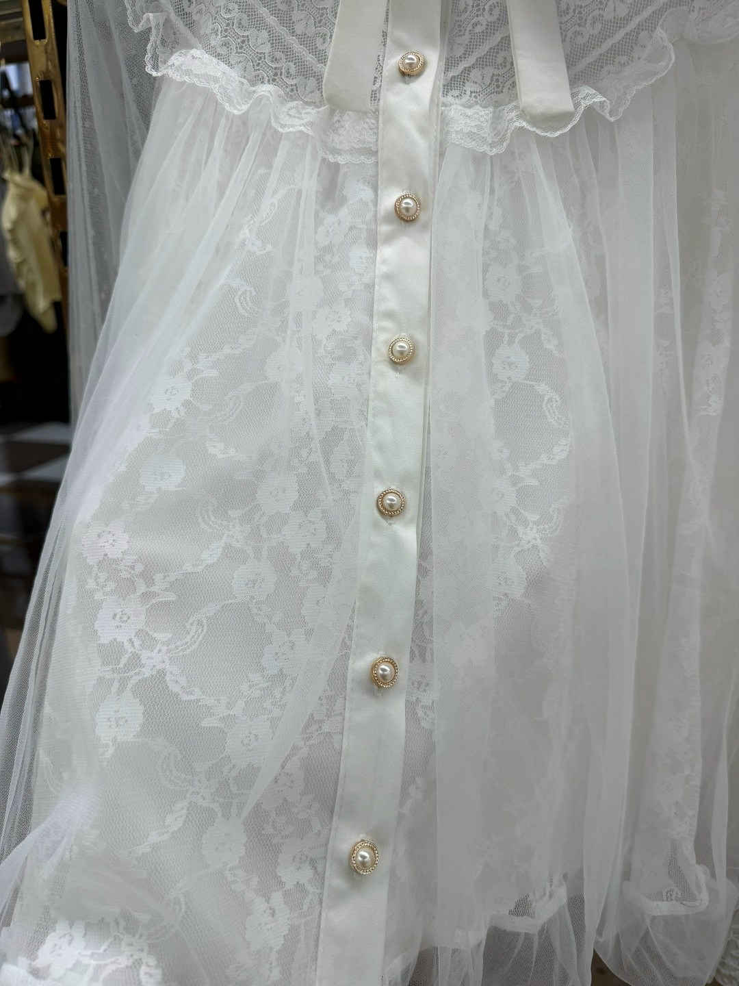 блузка с кружевом,блузка с оборками,кружевная блузка,женская блузка,женская кружевная блузка с воротником-стойкой