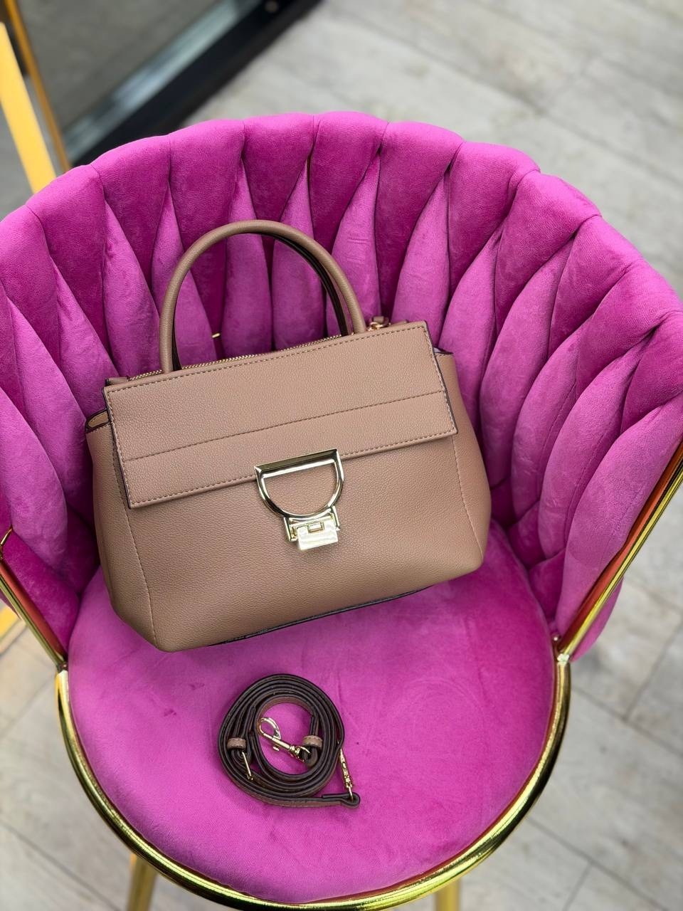 серая сумка,сумка,женская сумка,брендовые сумки,сумка michael kors