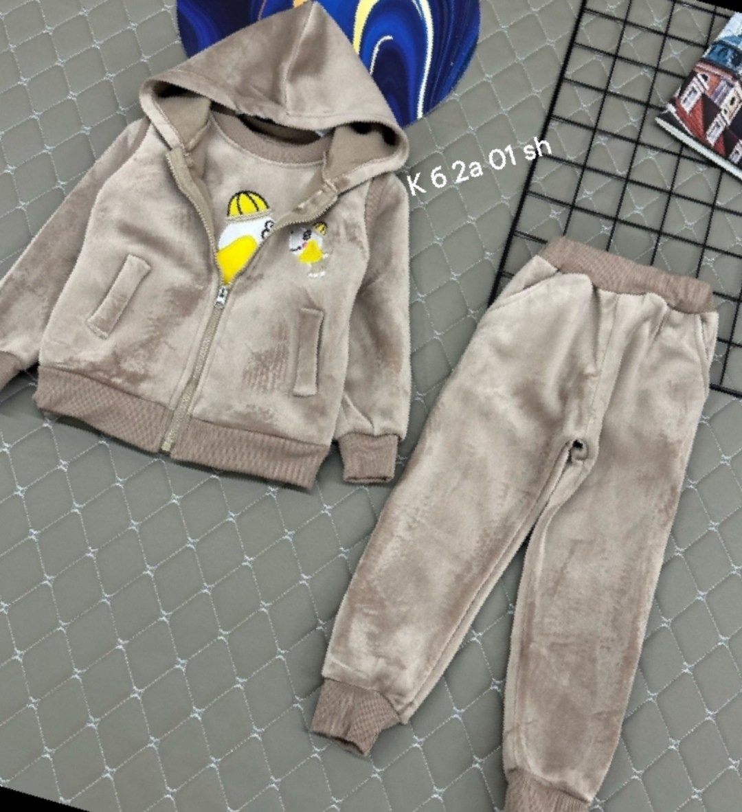 костюм на флисе,костюм тройка детский,костюмчик,детские костюмы,костюм детский