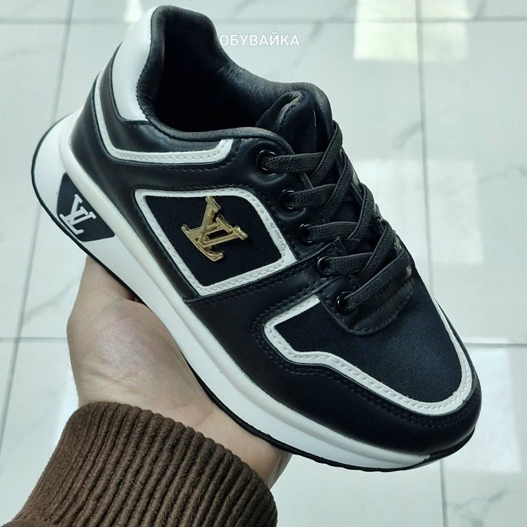 ,женские кроссовки,кроссовки брендовые,женская ,черные кроссовки