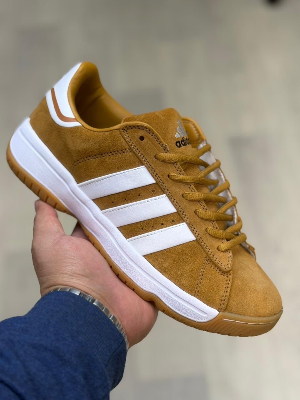 ,кроссовки adidas,кроссовки московский адидас,кроссовки адидас,адидас мундиаль сороконожки