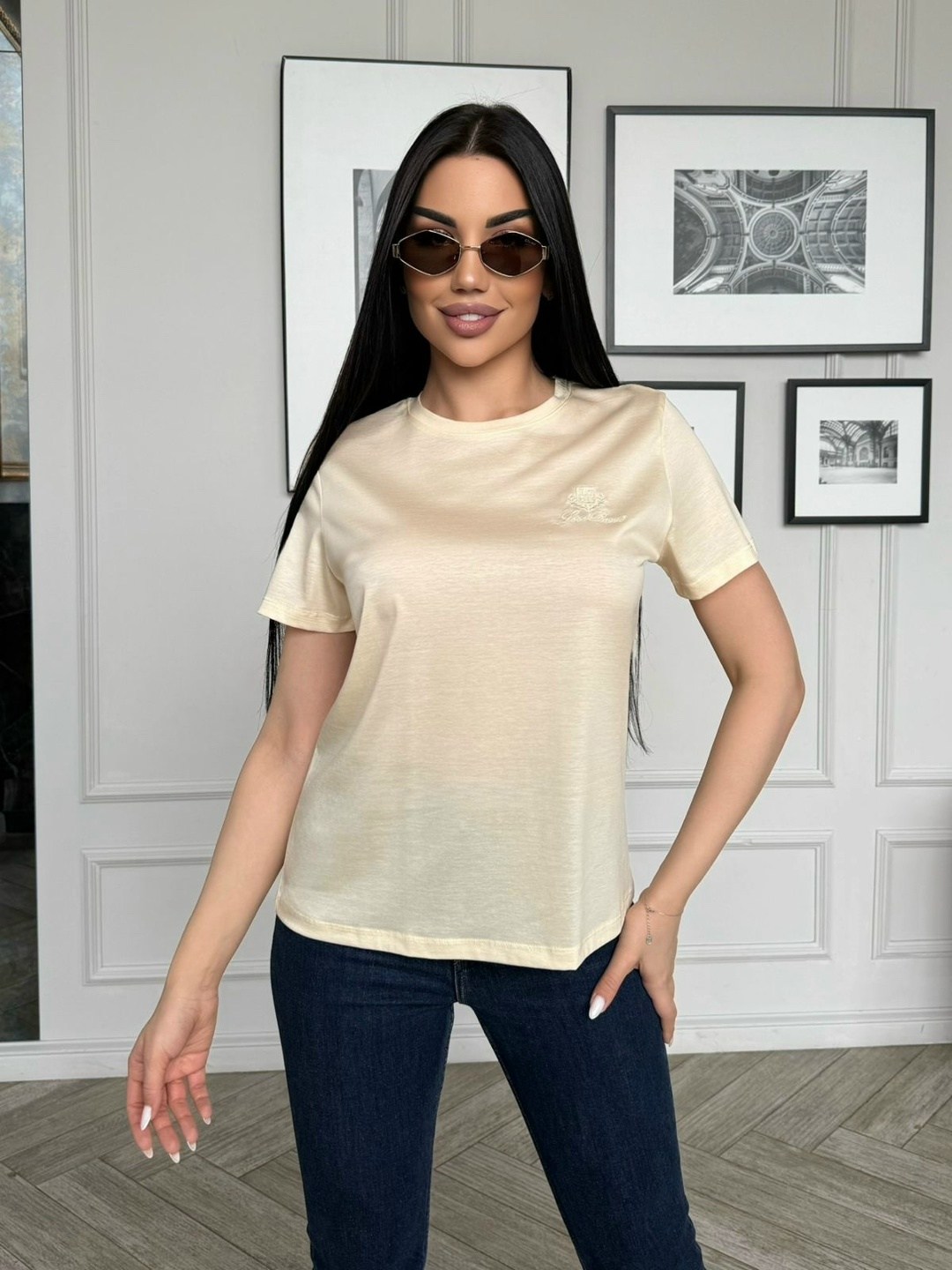 футболки женская,футболки базовая,базовая женская футболка,бежевая футболка женская,футболка